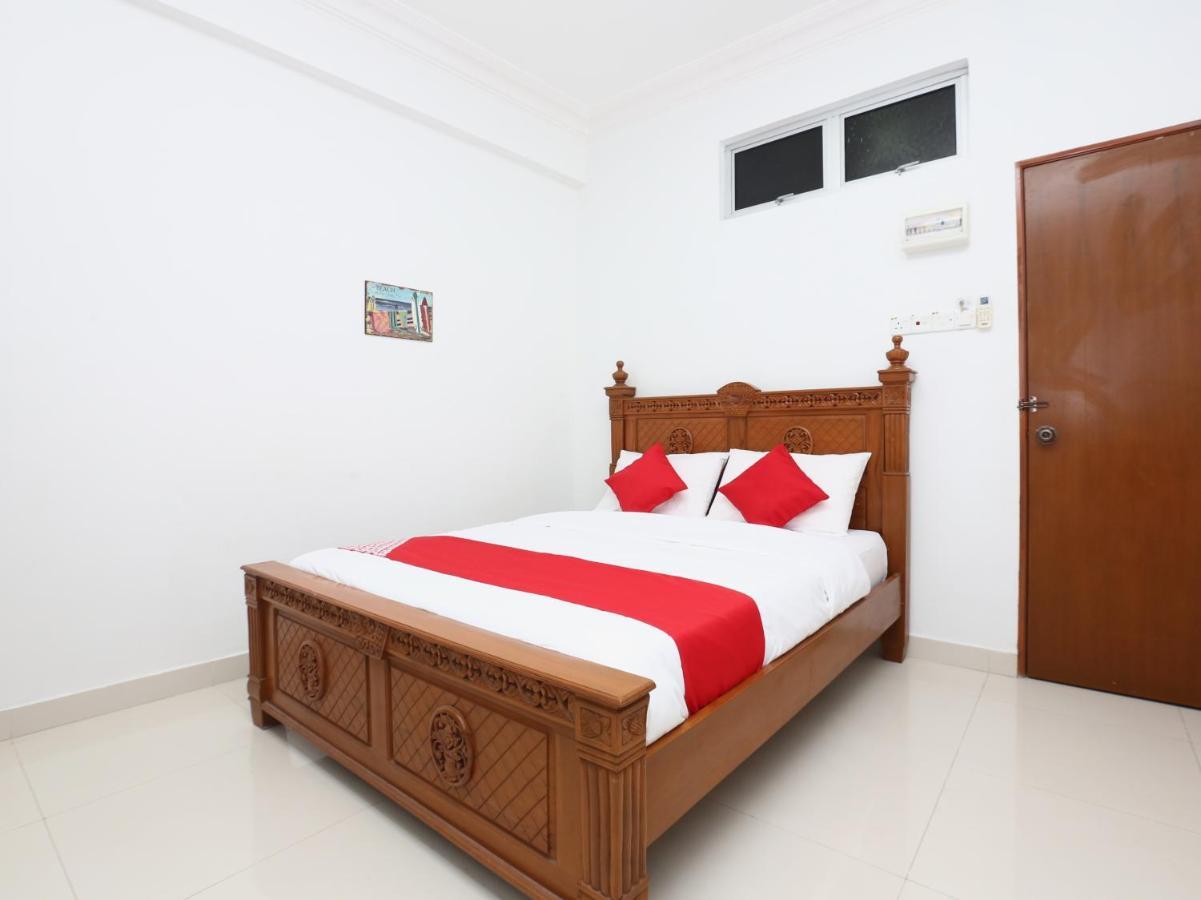 Super Oyo 89435 Nusantara Group Hotel Jertih Buitenkant foto