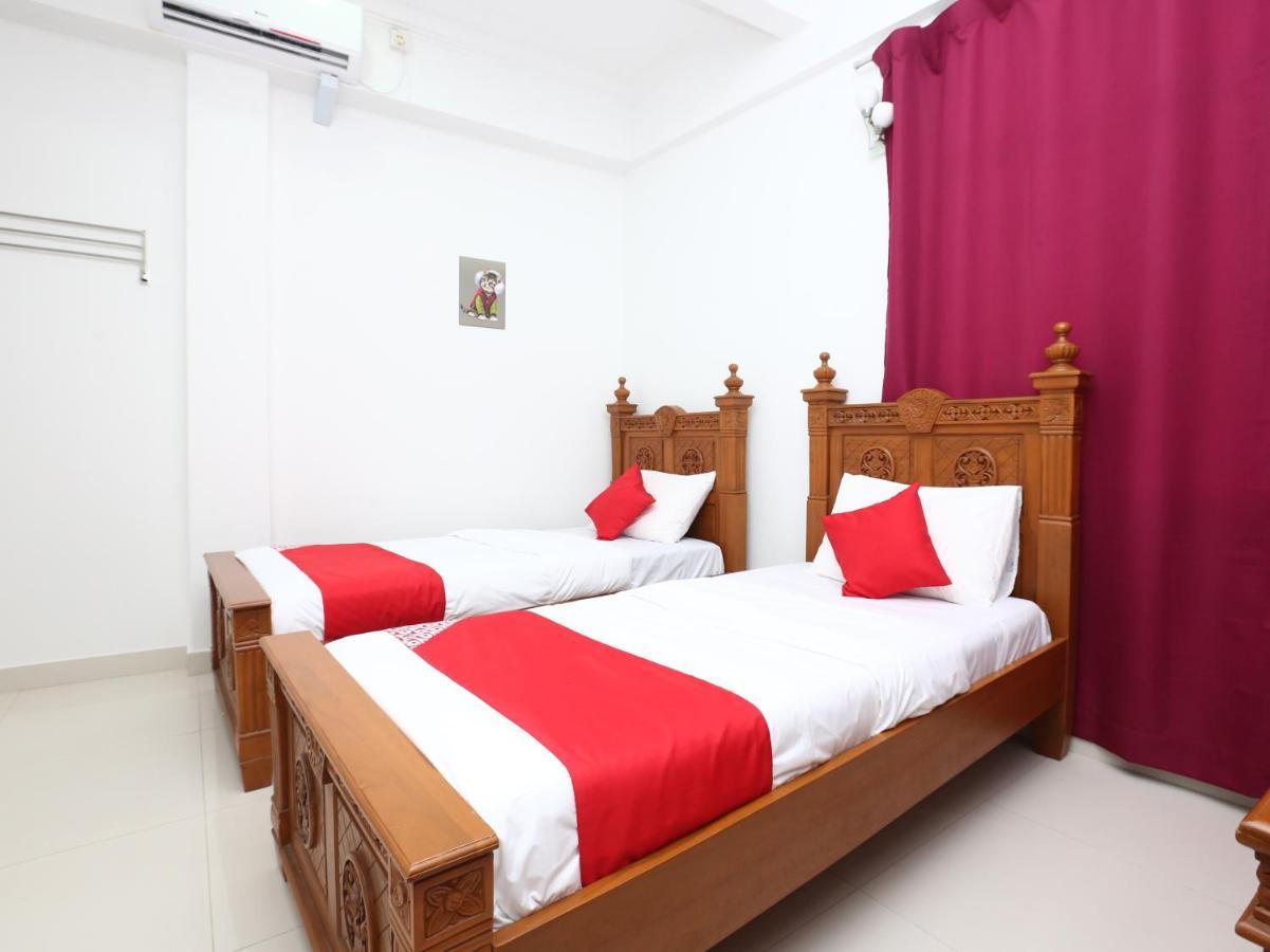 Super Oyo 89435 Nusantara Group Hotel Jertih Buitenkant foto