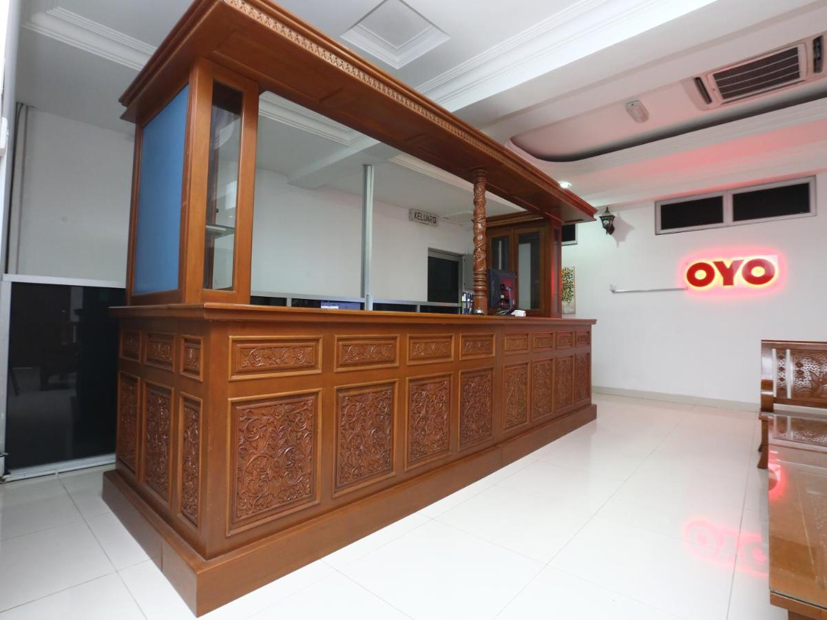 Super Oyo 89435 Nusantara Group Hotel Jertih Buitenkant foto